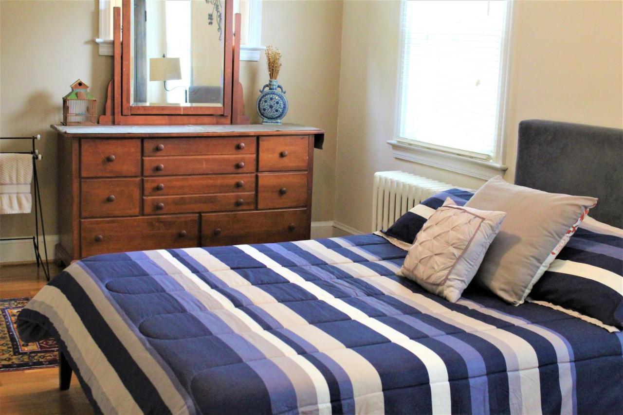 Master Bedroom-Private Bath, Washington Dc Экстерьер фото